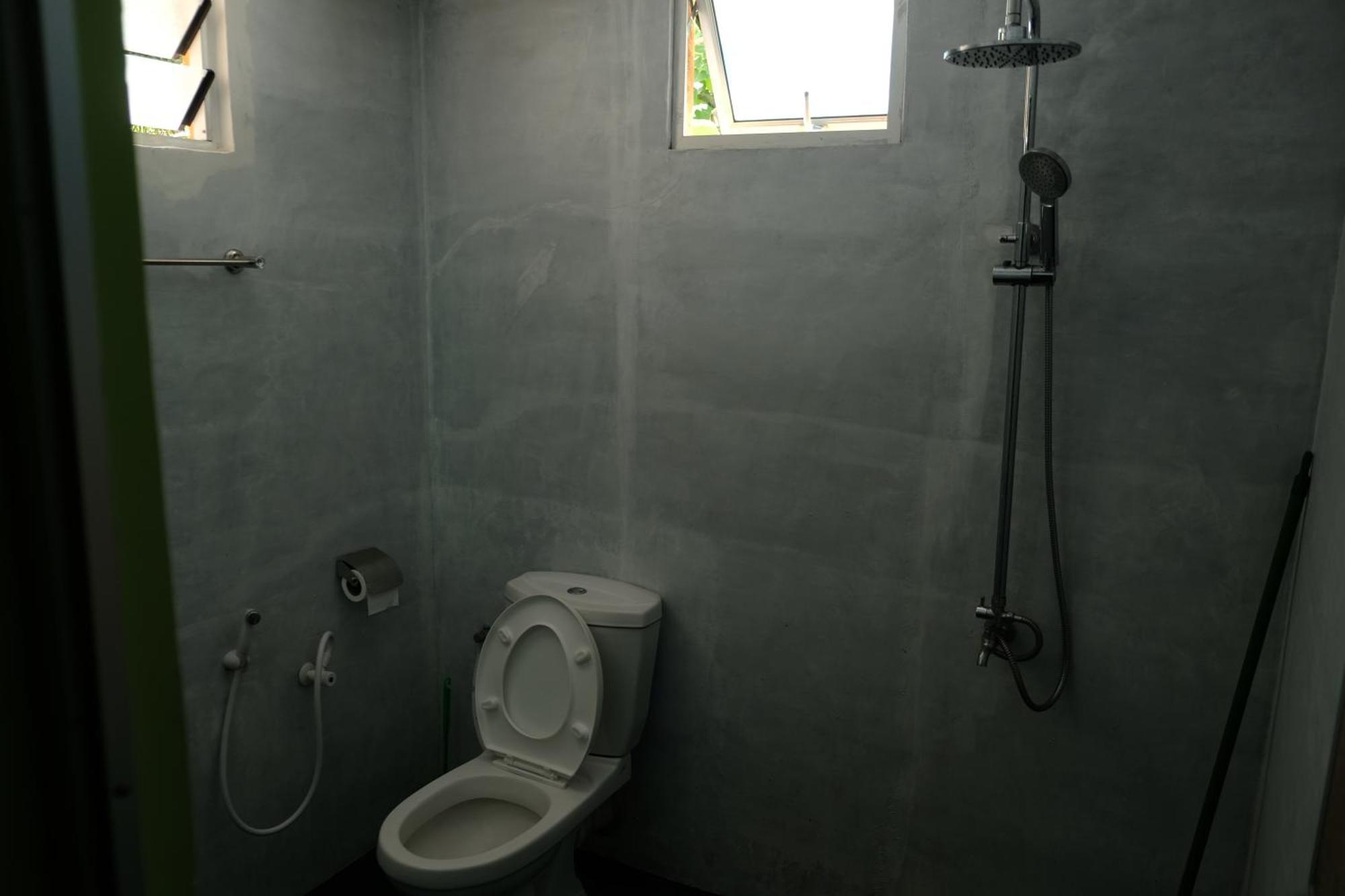 Menaka Homestay 탕갈레 외부 사진